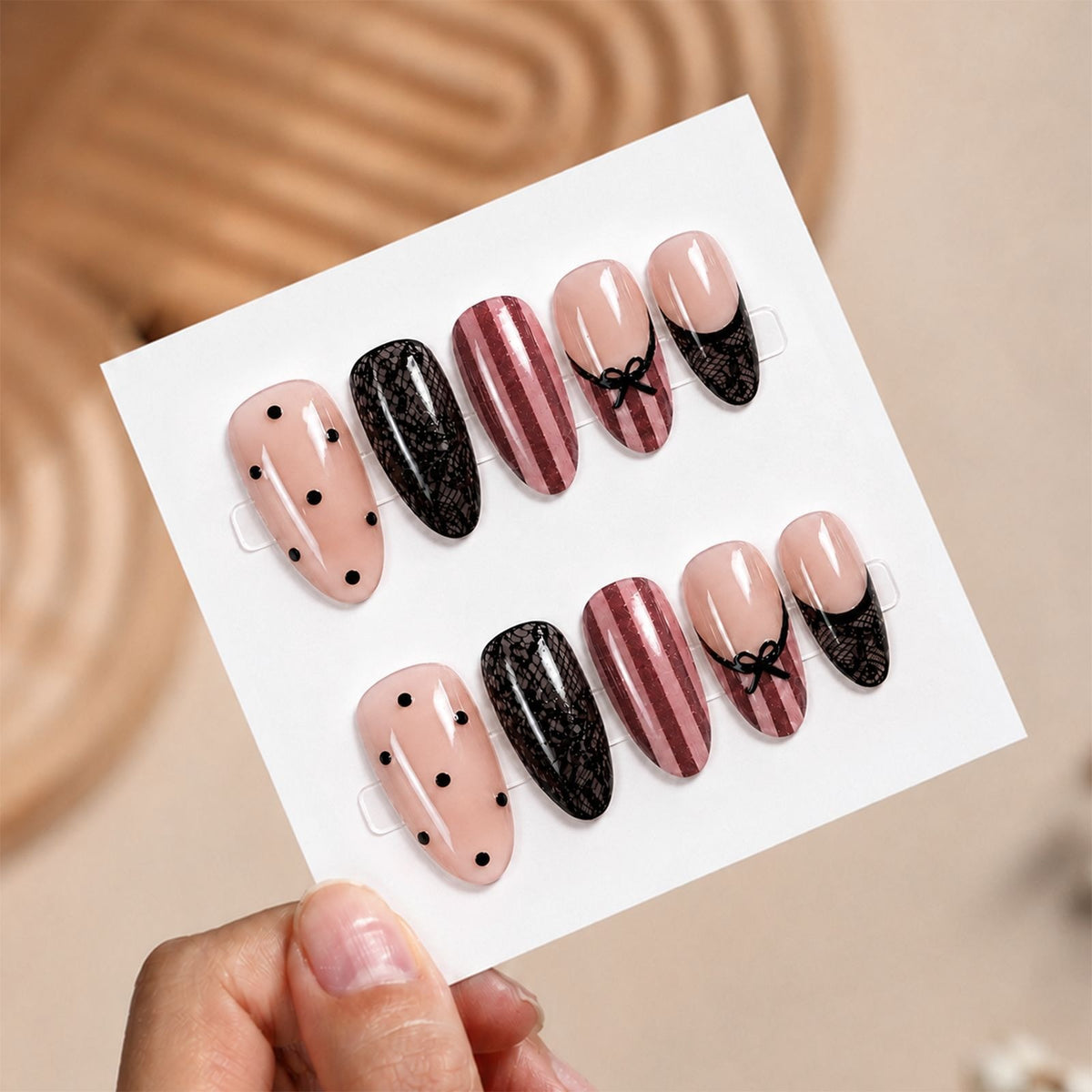 Kunstnagelset mit stilvollen 3D-Akzenten Brehn