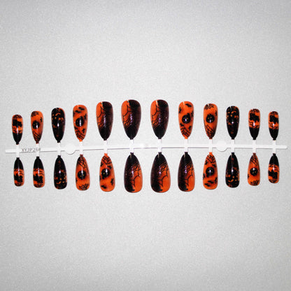 Halloween-inspirierte künstlerische Nagelkunst-Kit