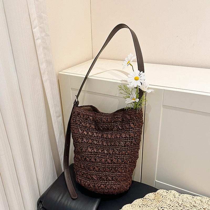Gewebte Bucket Bag