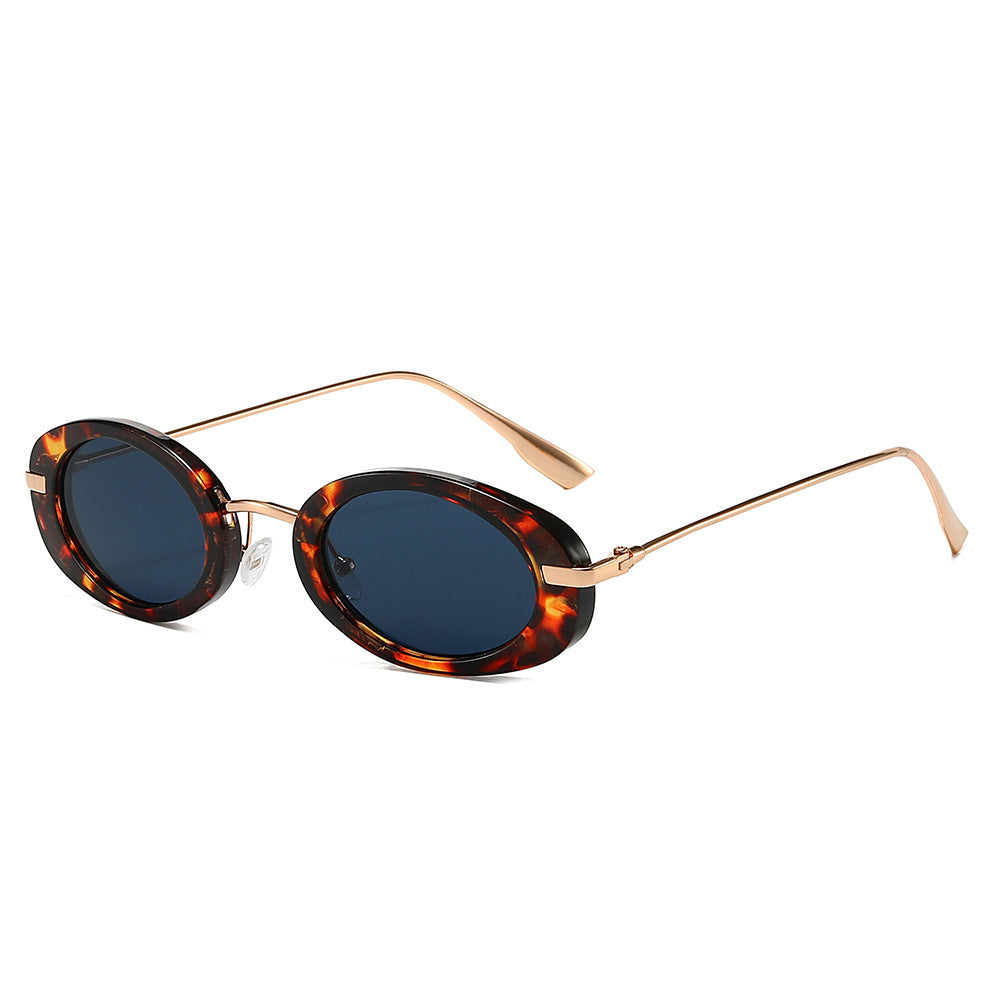 Vintage ovale Sonnenbrille mit Metallelementen Brehn
