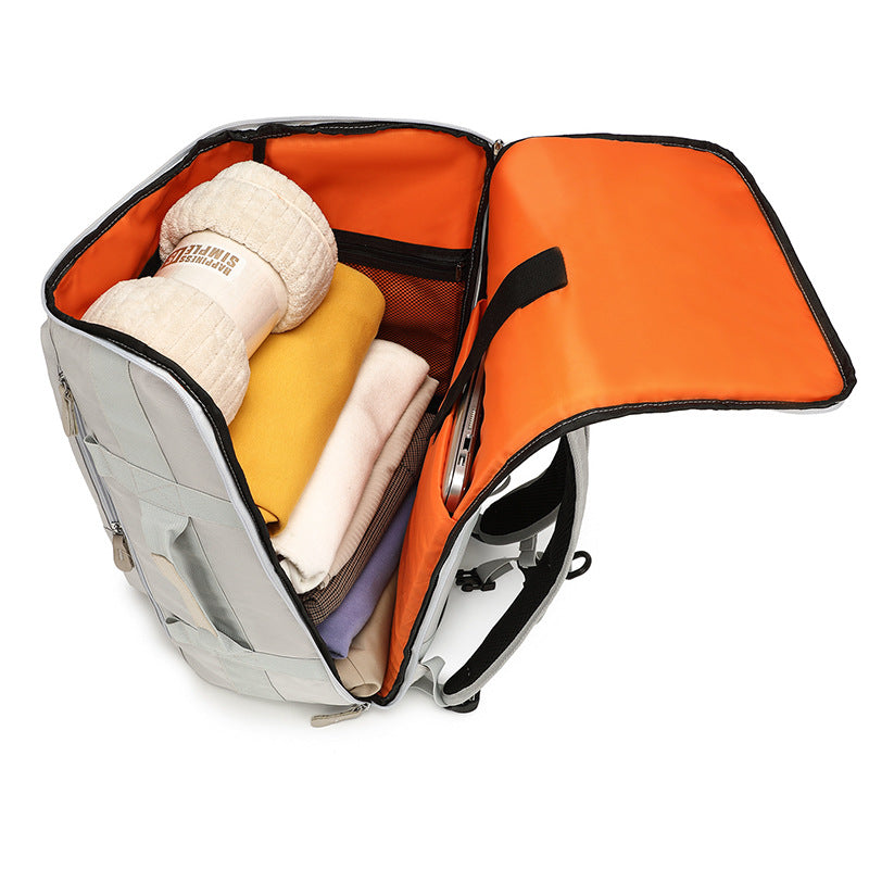 Multifunktionale Reisetasche Mit Ergonomischen Tragegriffen Und Einem Innovativen Fächersystem Brehn