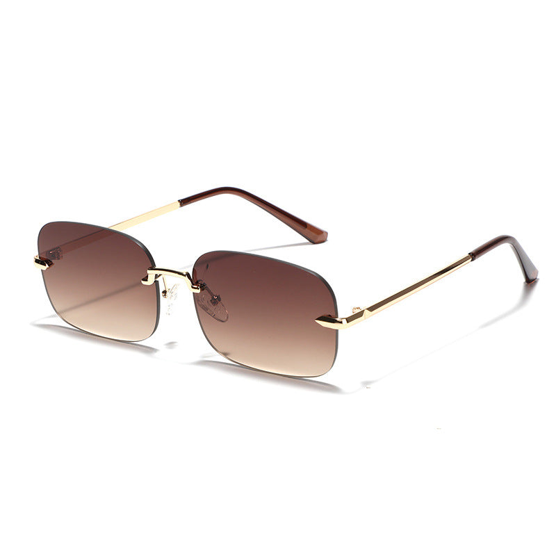 Damen Oversized Sonnenbrille mit filigranem Metallrahmen Brehn