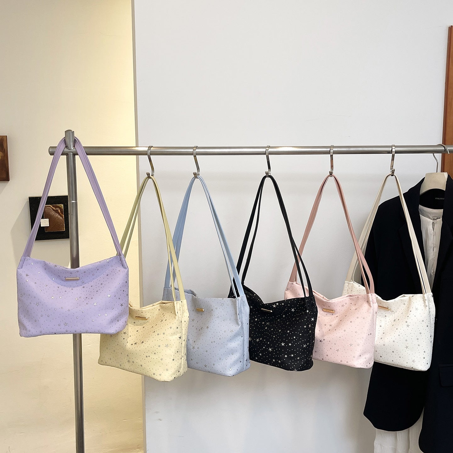 WoStellar Gemusterte Schultertasche Brehn