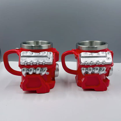 Tasse im V6 Motor Design Brehn