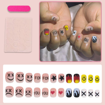Künstlerische Nagelkunst Brehn
