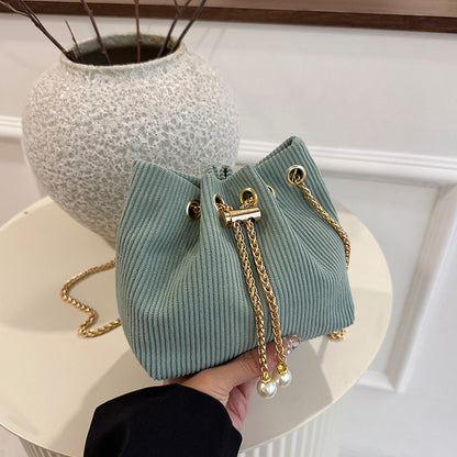 Elegante strukturierte Drawstring Bucket Bag