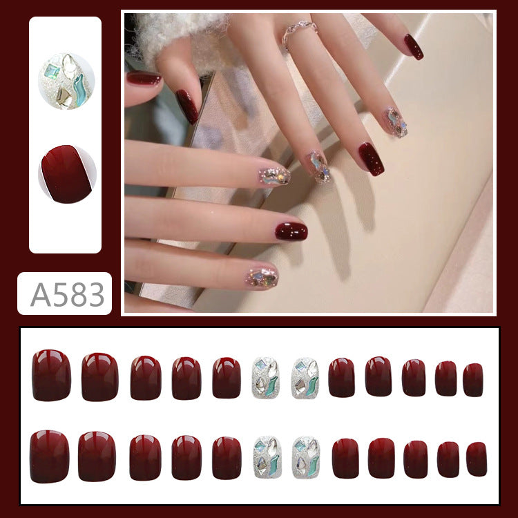 Glamorous Accent Press-On Nail Set Brehn