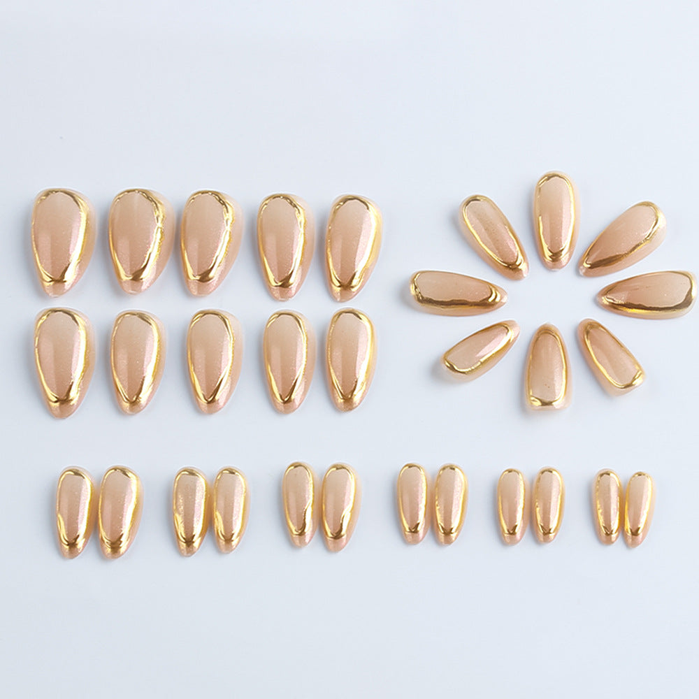 Chic Gold-Trimmed Gellack Set Brehn