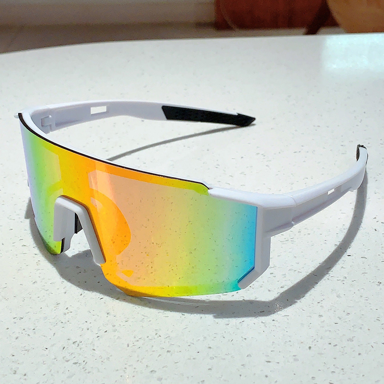 Unisex nan sportliche Shield-Sonnenbrille mit durchgehender Spiegel-Linse und verstellbarer Nasenbrücke Brehn