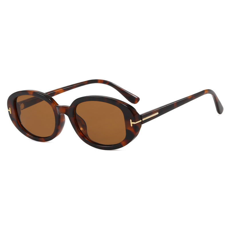 Damen stilvolle ovale Sonnenbrille mit goldenen Details Brehn