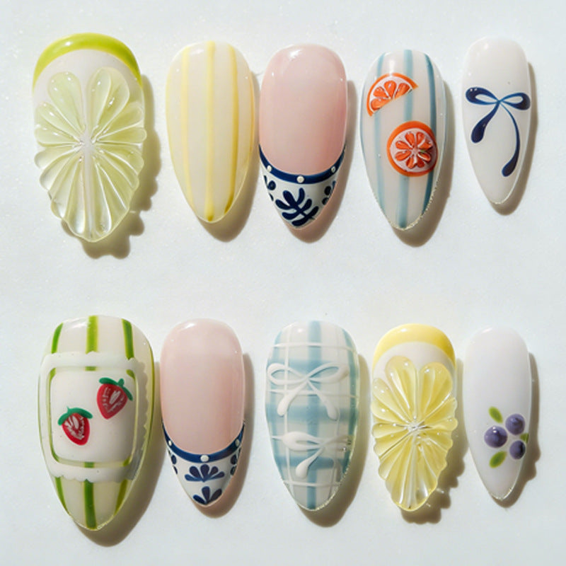 Artistic Press-On Nail Design Brehn
