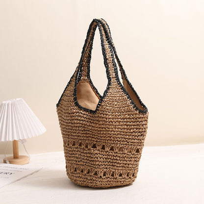 Handgefertigte Basttasche mit Dekorativen Details Brehn