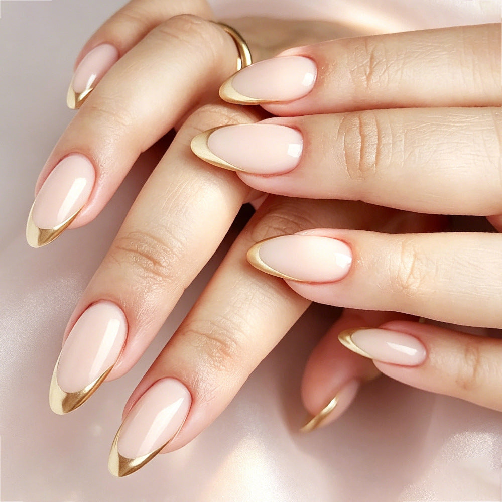 Premium Glänzende Gel-Nagelverlängerungen Brehn