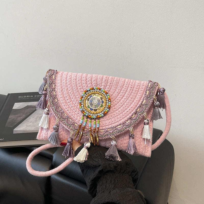 Bohemian-inspiriertes handgefertigtes Perlen-Clutch Brehn