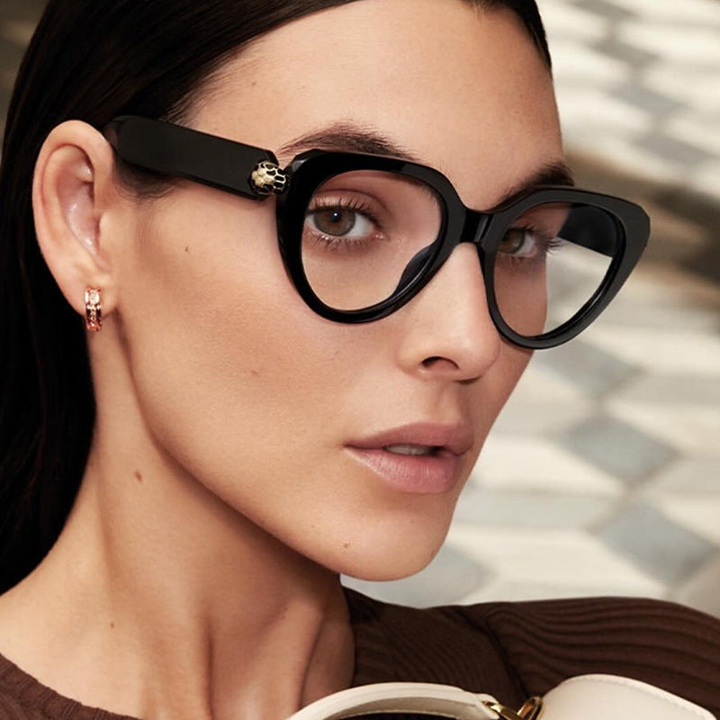 Damen Cat-Eye Sonnenbrille mit goldenen Akzenten und schützendem UV-Filter Brehn