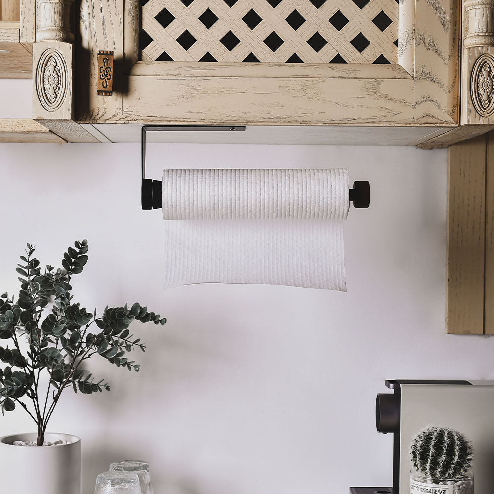 Moderne Wandgarderobe mit Holzdetails Brehn
