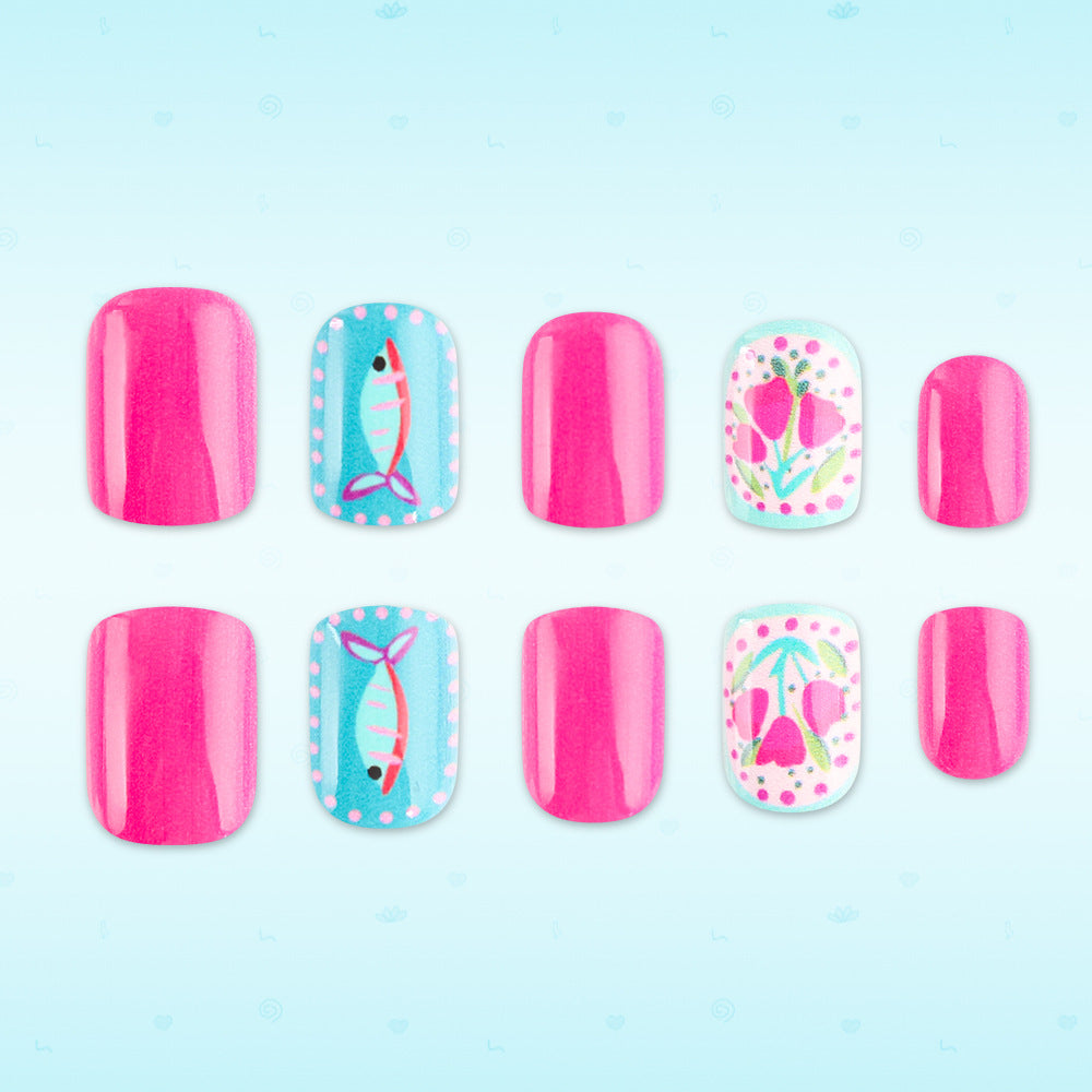 Künstlerische florale Nagelkunst Brehn