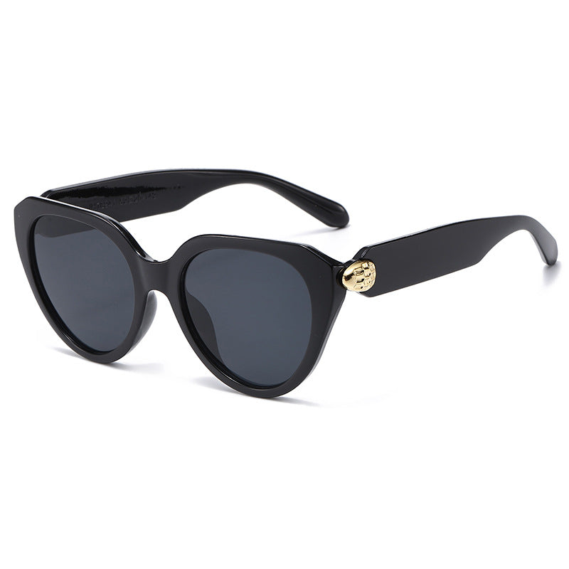 Damen Cat-Eye Sonnenbrille mit goldenen Akzenten und schützendem UV-Filter Brehn