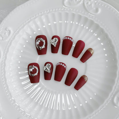 Dekoratives Mattes Press-On Nagelkunst Set