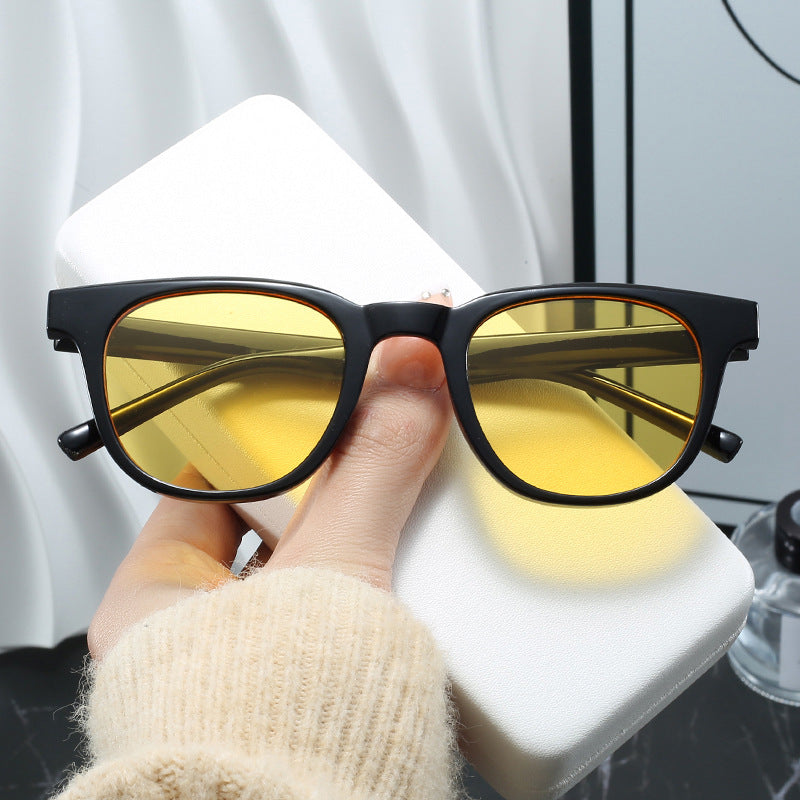 Damen modische Cat-Eye Sonnenbrille mit hochwertigem Kunststoffrahmen Brehn