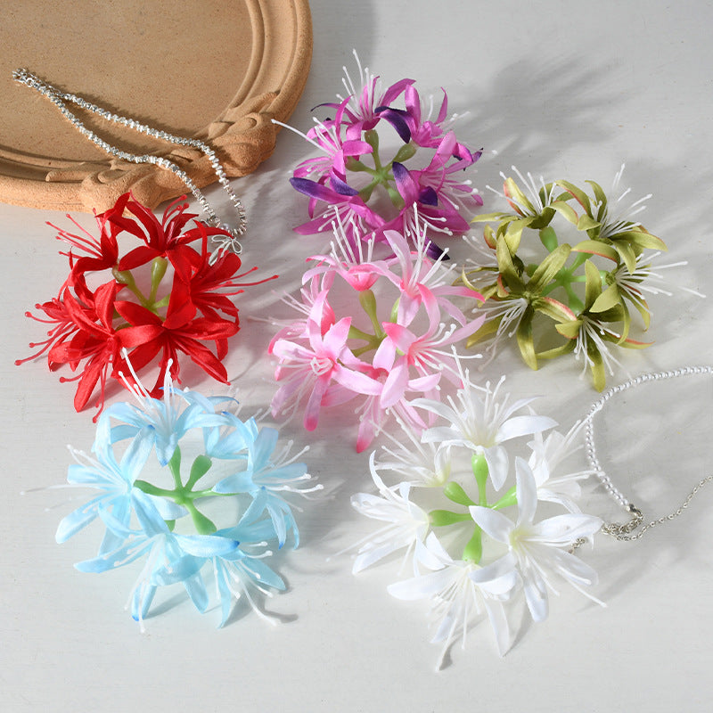 Florale Haarschmuck