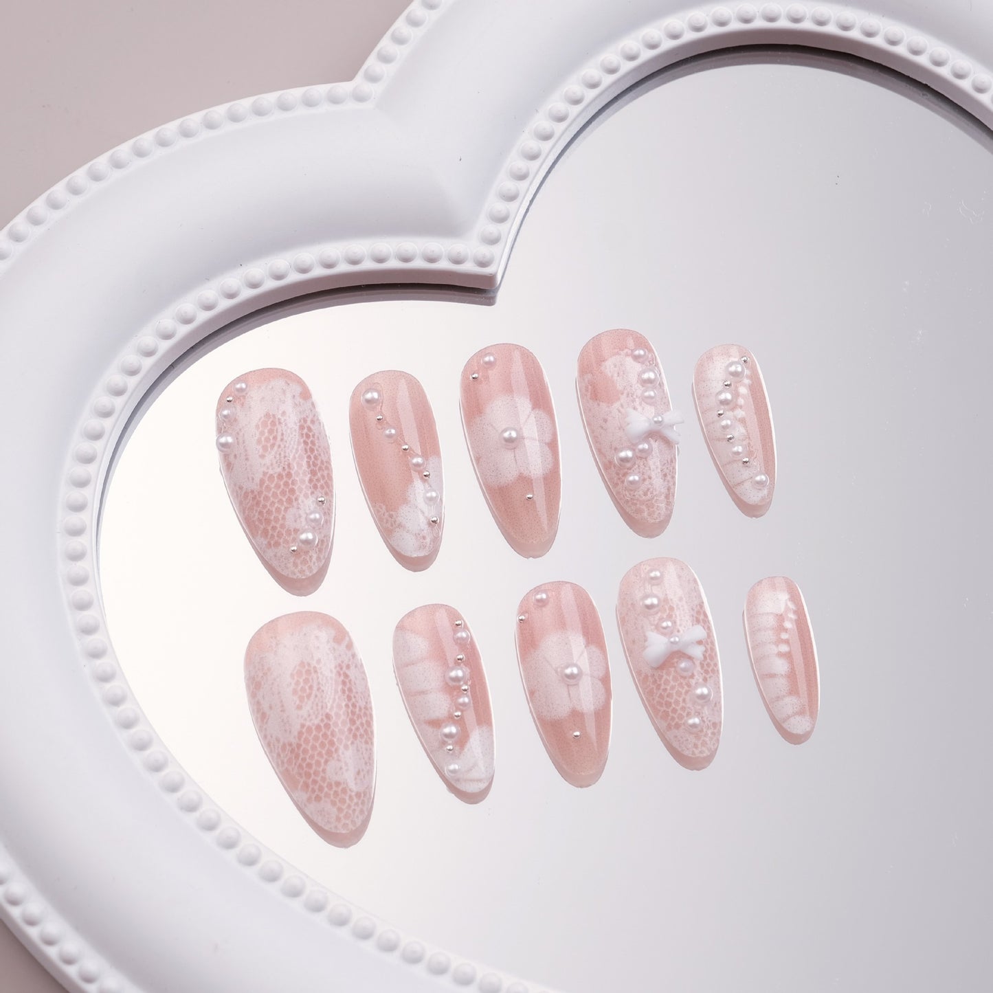 Elegante 3D Dekorative Nagelverzierungen Brehn