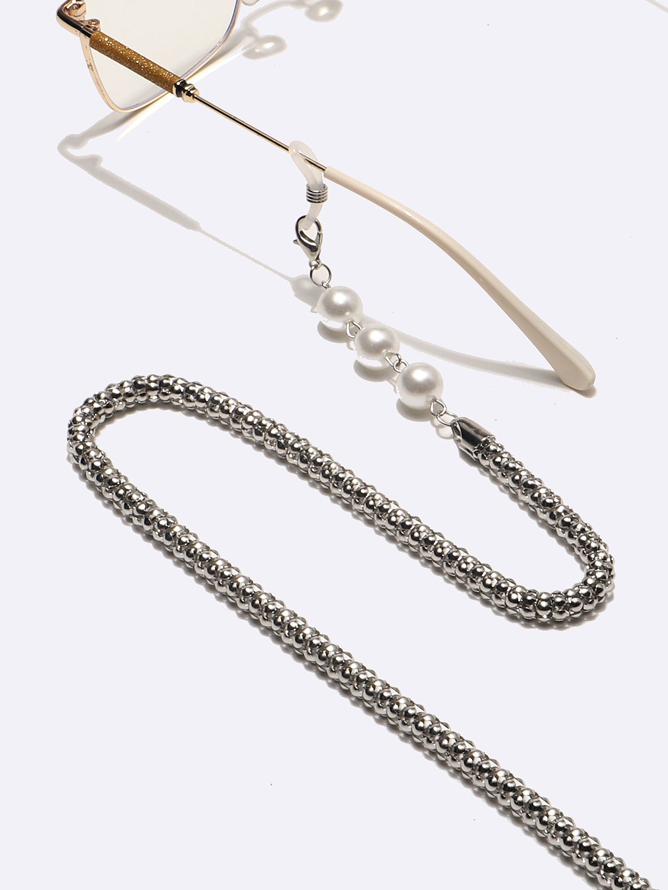 Elegante Perlenverzierte Brillekette Brehn