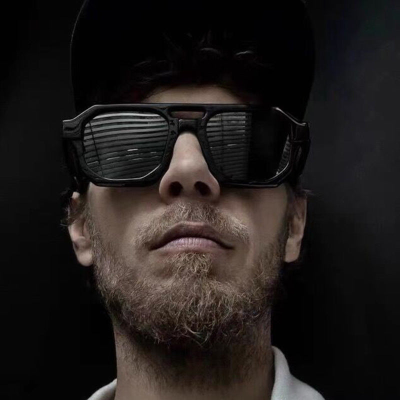 Damen moderne Sonnenbrille mit eckigem Rahmen und UV-Schutz Brehn