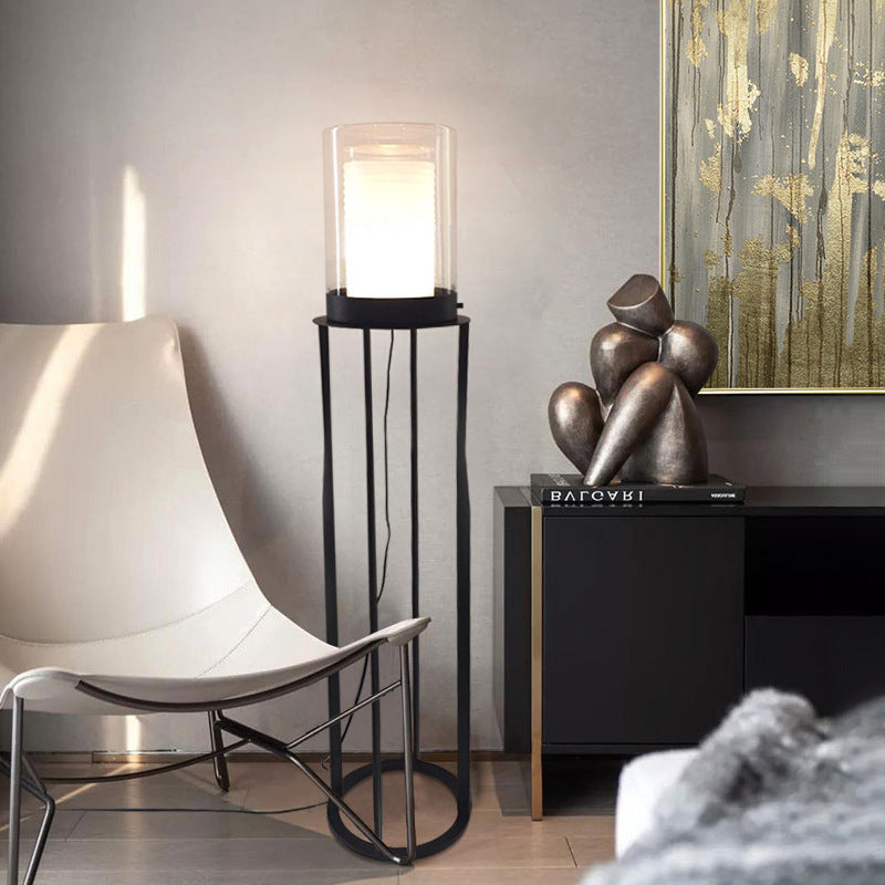 Zeitgenössische Tischlampe mit strukturiertem Glas-Schirm