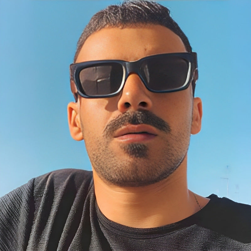 Damen Sonnenbrille im modernen und futuristischen Rechteckdesign Brehn