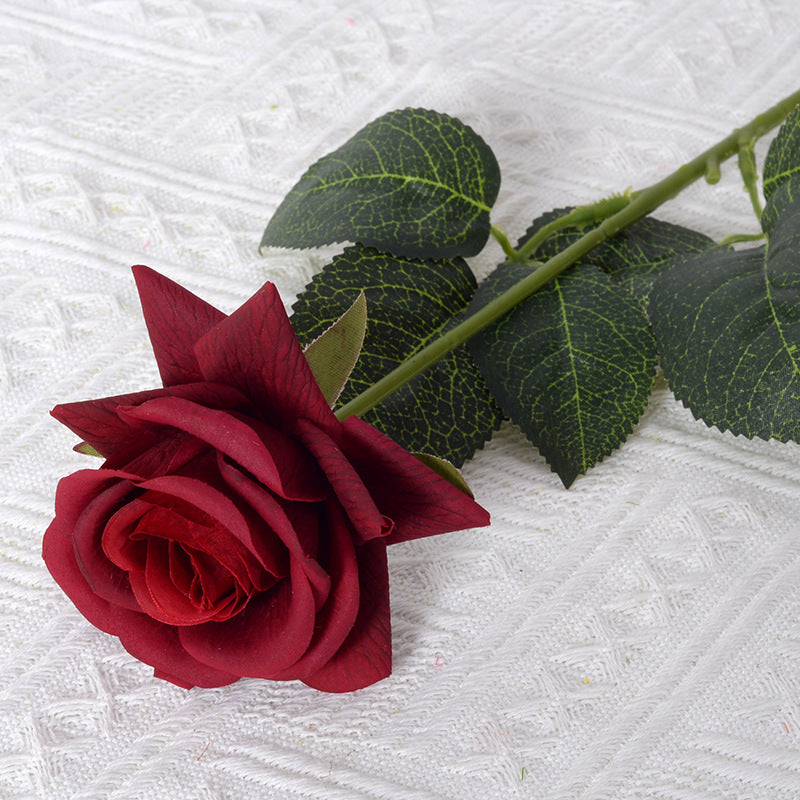 Elegante künstliche Rosen Dekoration
