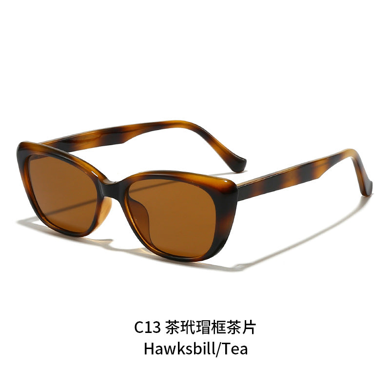 Damen modische Cat-Eye-Sonnenbrille mit UV-Schutz und stilvollem Rahmen Brehn