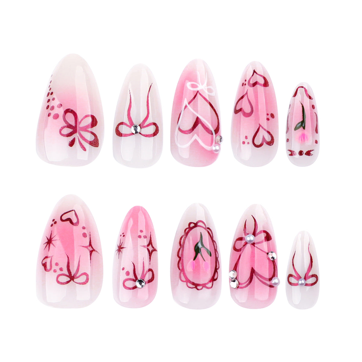 Kunstvolle Nagelkunst mit romantischem Herzdesign Brehn