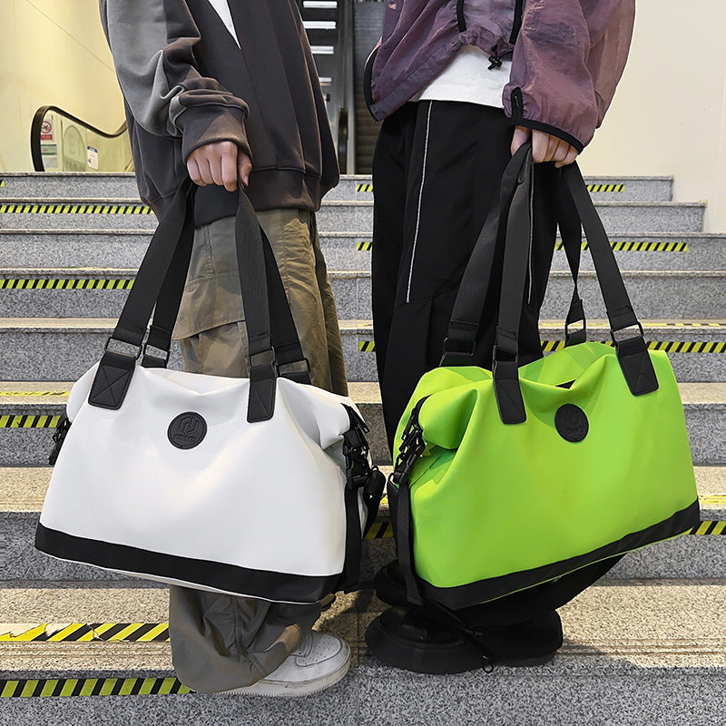 Multifunktionale Sporttasche Mit Robustem Design Brehn