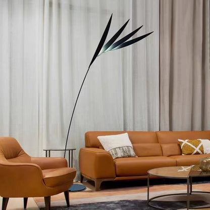 Künstlerische Stehlampe mit stylischem Design