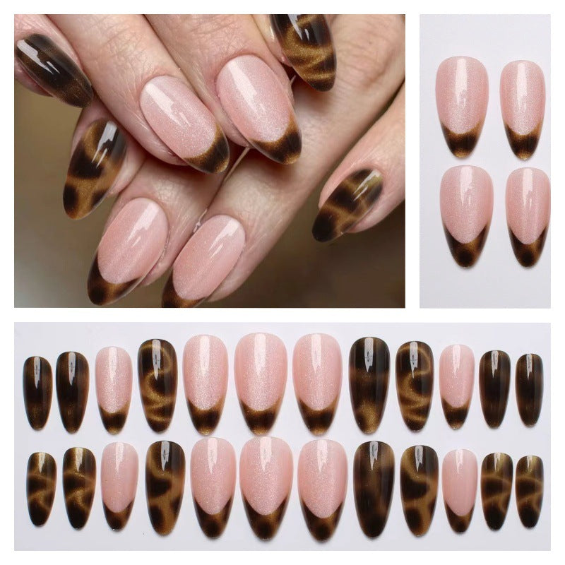 Kunstnägel mit eleganter Tortoiseshell-Spitzen Brehn