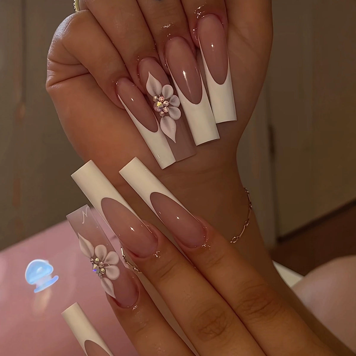 Elegantes florales Design Press-On Nagelset Brehn
