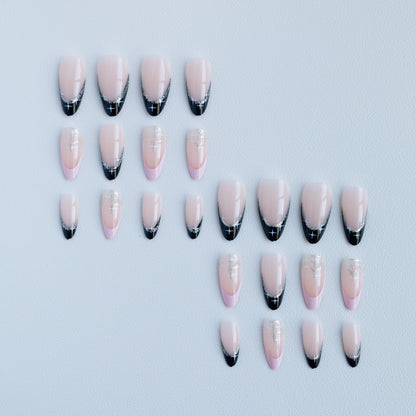 Elegantes Nagelkunstset