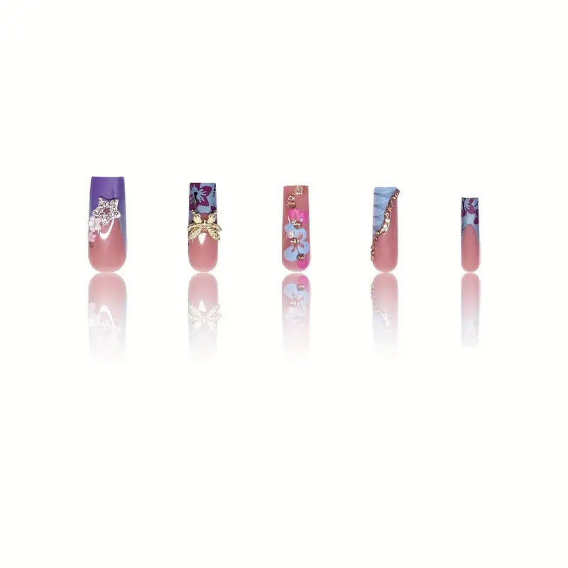 Künstlerisches, floral-verziertes Press-On-Nagelset Brehn