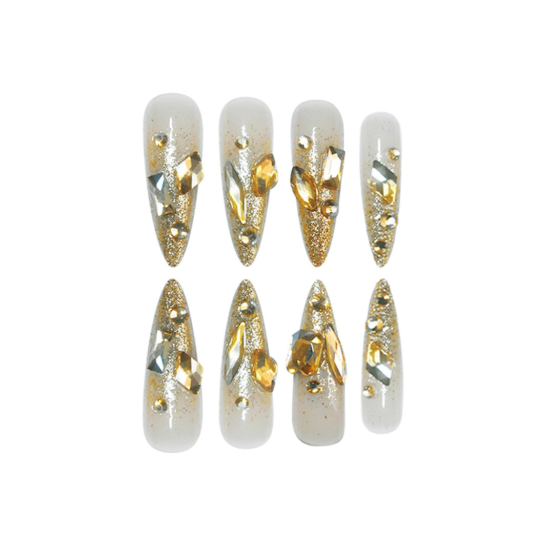 Glamouröse Kristall-verzierte Nagelspitzen Brehn