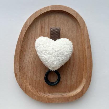 Plüsch Herz Taschenanhänger Schlüsselring mit Stoffschlaufe und Gummi O-Ring
