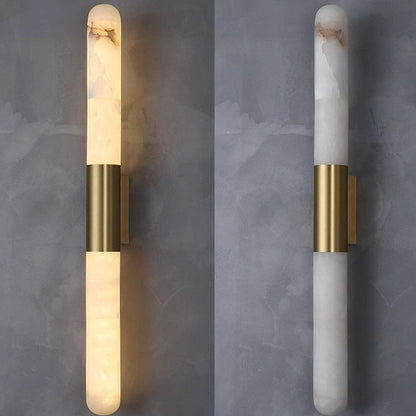 Moderne Marmor- und Messing-Wandleuchte