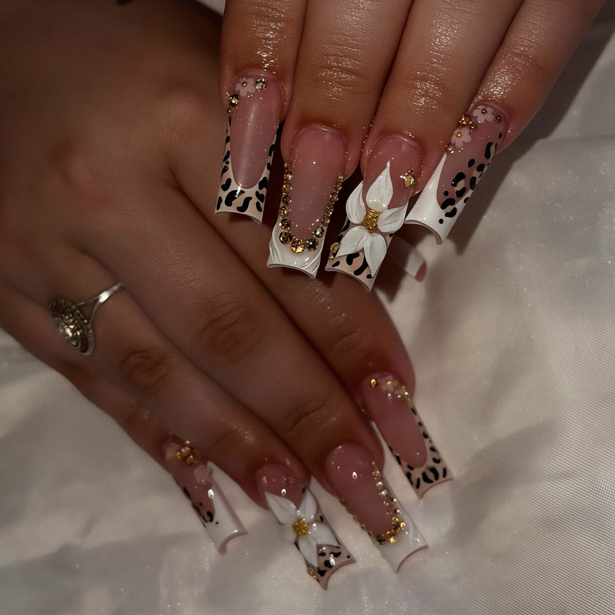 Künstlerische Nagelkunst Tipps Brehn