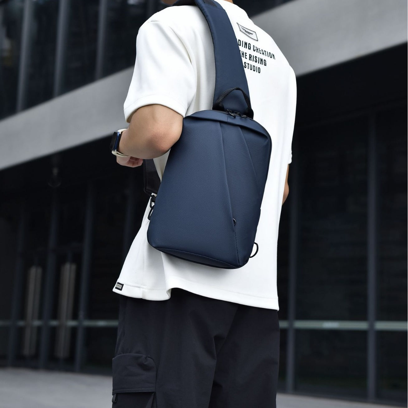 Ergonomischer Slim Sling Rucksack Brehn