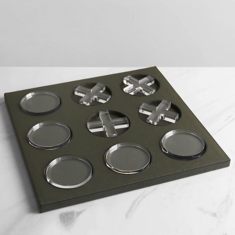 Dekoratives Tic-Tac-Toe-Spiel