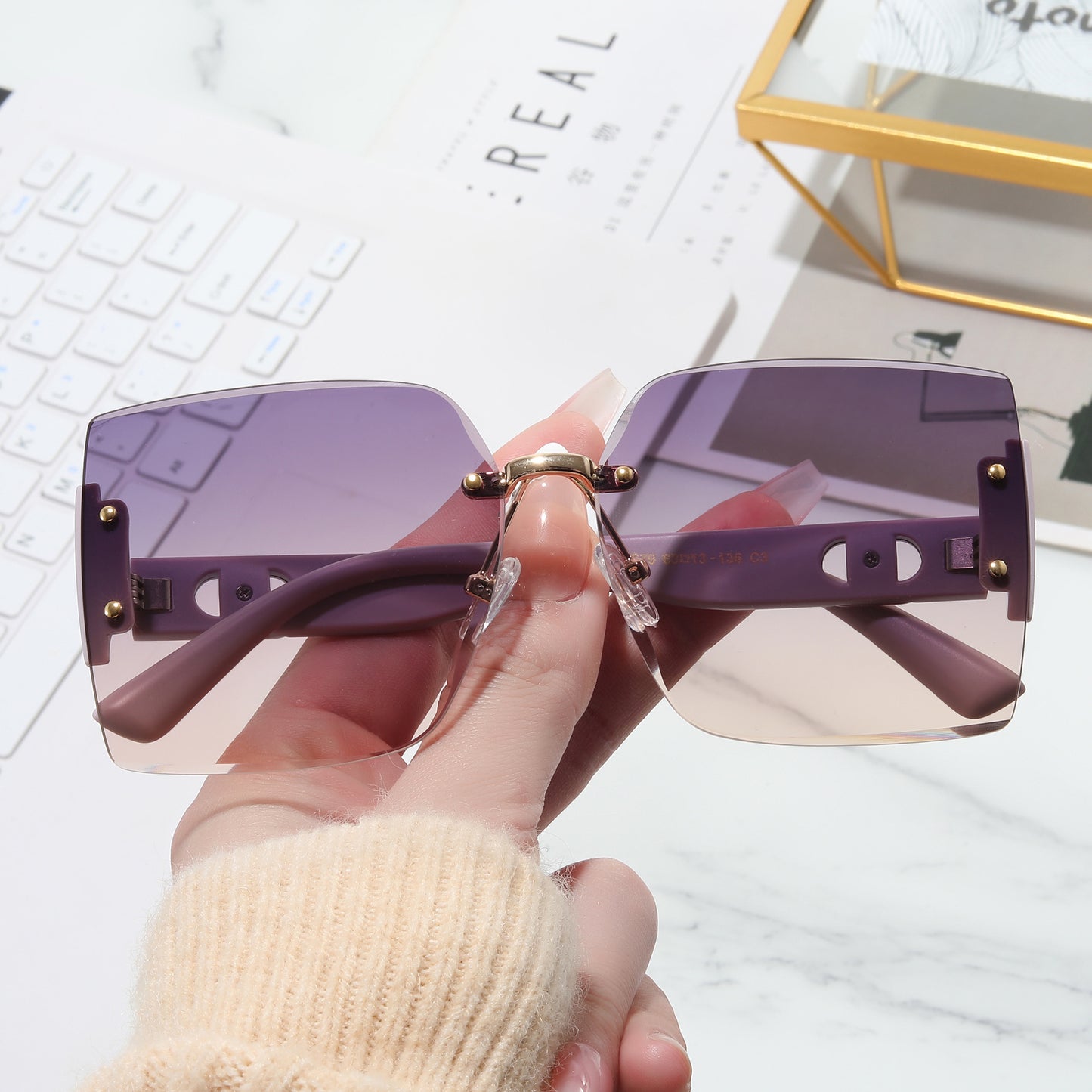 Damen Hochwertige rechteckige Sonnenbrille mit modischem Metallrahmen Brehn
