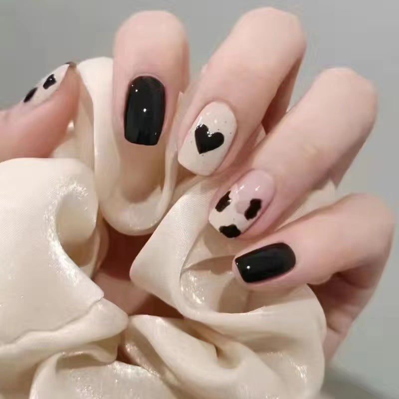 Kunstvolle Stiletto Nagelspitzen Brehn