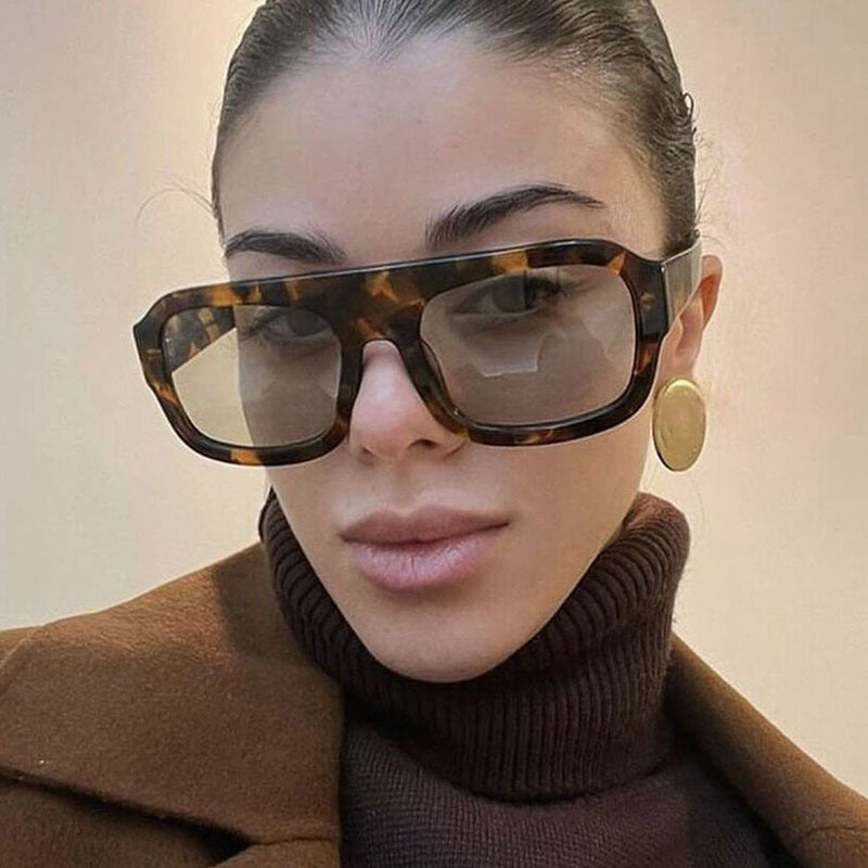 Damen modische quadratische Sonnenbrille mit auffälligem Tierdruckdesign Brehn