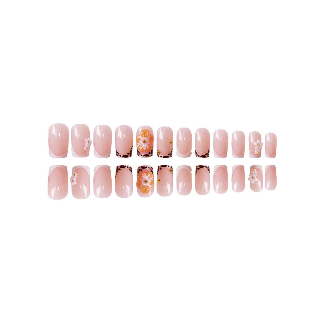 Künstlerisches Florales Nagelkunstset Brehn