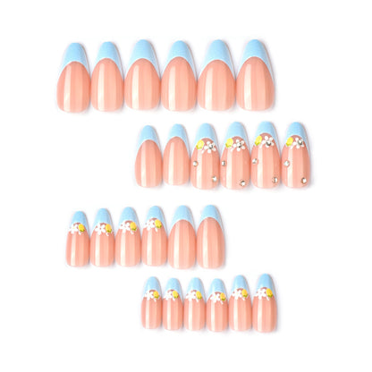 Künstlerische florale und mit Juwelen verzierte Press-On Nail Art Brehn